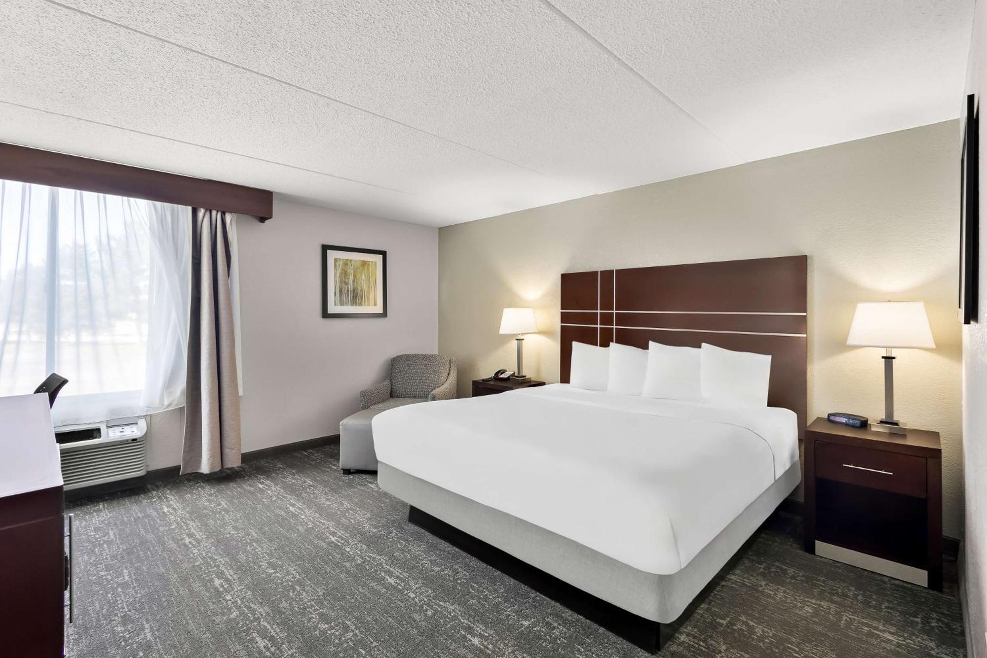 Best Western Luxbury Inn Форт-Вейн Екстер'єр фото